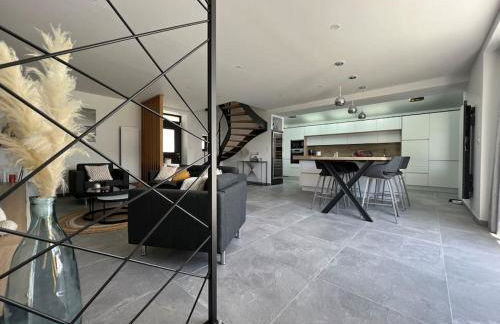 Villa, au coeur de Morgat - Photo 9