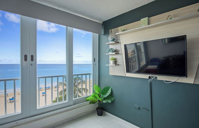 Navio Beach 2BDR Oceanfront Pool Parking - Photo 17