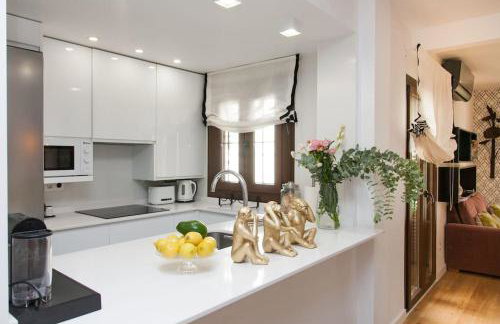 Modern & Nice Apartment. Old town. Private parking - Foto 15