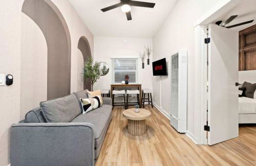 Relax in Stylish 1BR Near Gaslamp and Little Italy - Foto 3