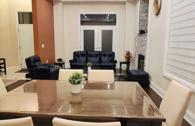 Dazzling Home Next to Beach & Go Station - Foto 17