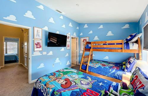 Private Pool Disney Townhome - Walk to Water Park - Foto 16