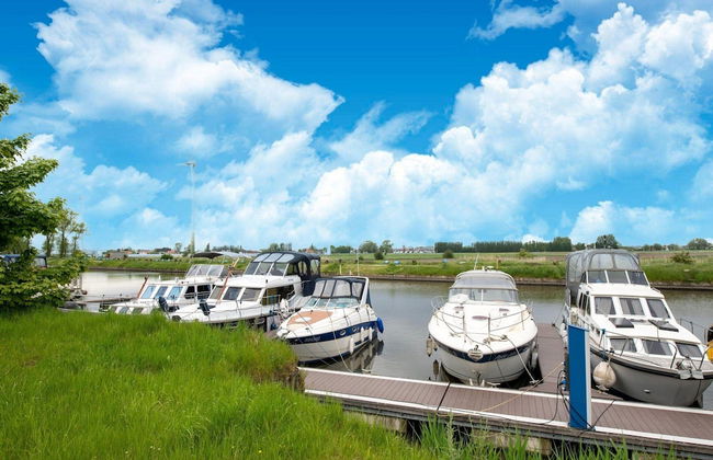 Quiet Getaway w/ Terrace - Foto 33