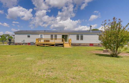 Family Home and Fire Pit and Deck, 11 Miles to Beach! - Foto 30