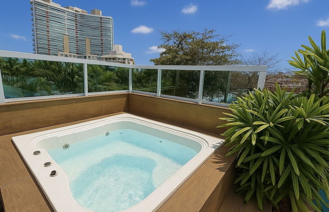 Marmeu Enseada com jacuzzi aquecida - Foto 17