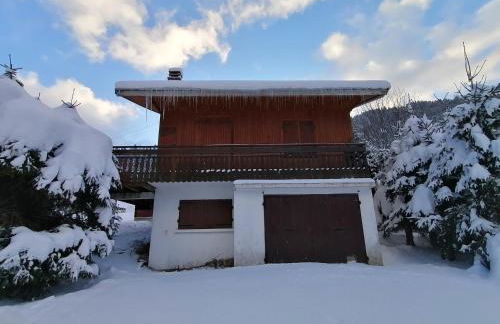 Chalet savoyard avec terrasse, proche des pistes et vue sur montagne - FR-1-459-129 - Foto 12