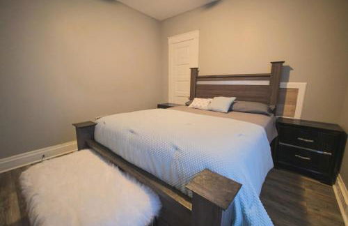 Large 6BR, 2 bath in Niagara Falls - Foto 38