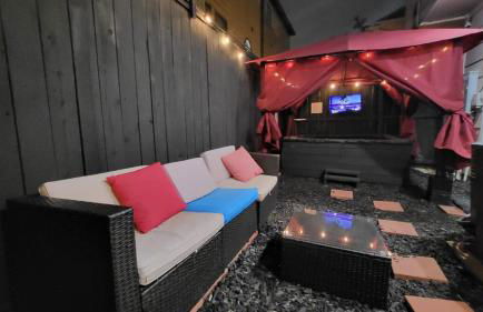 Game & Soak Retreat 3BR Private Jacuzzi Pool Table - Foto 39