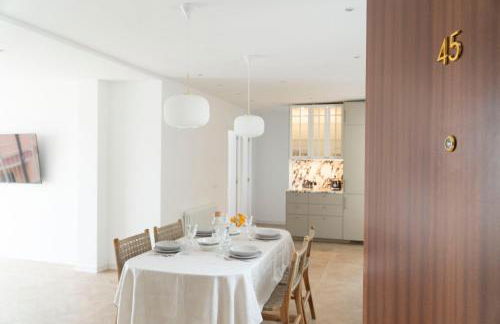 The Port House - Photo 59