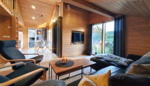 Schwarzes Holzferienhaus mit Sauna -- GARTENGLÜCK -- an der Ostsee, Zierow bei Wismar, Strand 500m, 2 Schlafzimmer - Photo 2