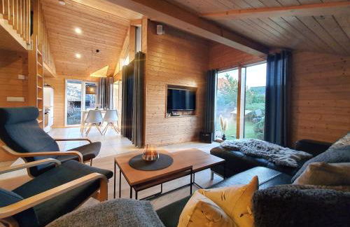 Schwarzes Holzferienhaus mit Sauna -- L I E B L I N G S P L A T Z -- an der Ostsee, Zierow bei Wismar, Strand 500m, alles inklusive - Photo 2