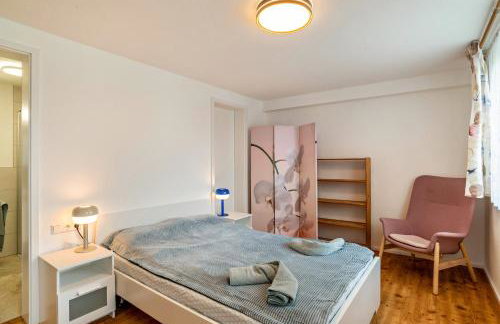 In der Stadt und der Natur - Photo 7