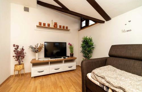 Holiday home with hot tube and 1 room - Photo 5