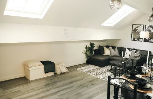 City Centre Retreat Walk To Shops & Dining, Contractors Welcome - Foto 6