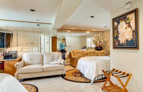 Spacious Yard with Gazebo Charming Windsor Retreat - Foto 23