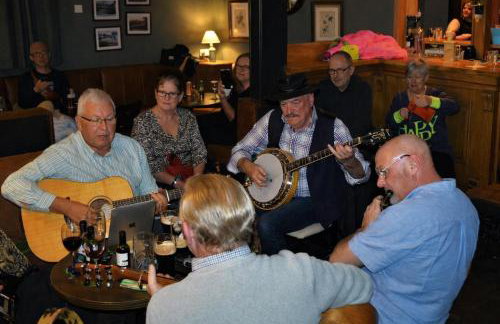 4BR House By Travel Lets Self Catering Accommodation Ballygowan With Near Belfast - Foto 69