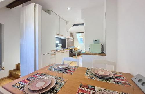 Chez Dame Coco - Entièrement neuf - Tram centre-ville immédiat - Confortable - Proche centre - Foto 5