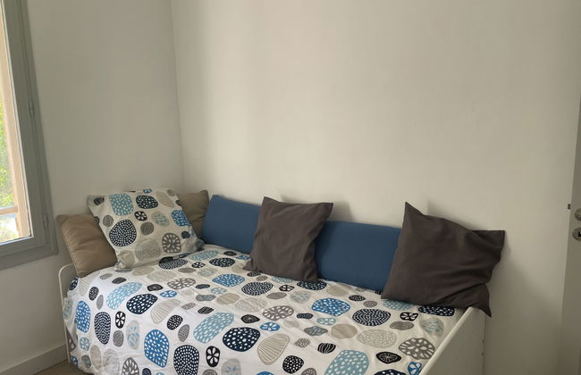 4 bedroom House in La Valette-du-Var with private pool and garden - Photo 17