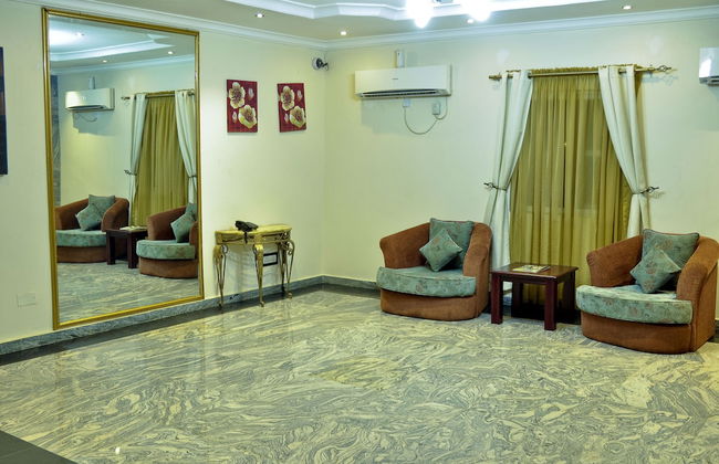 AES Luxury Apartments - Foto 4