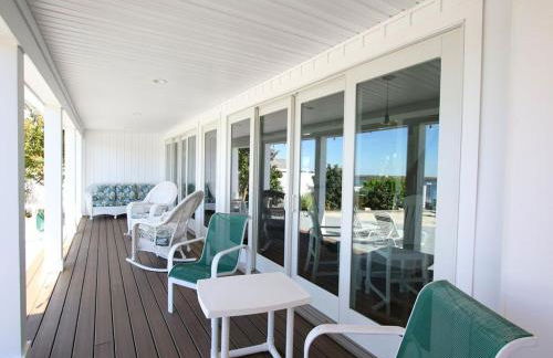 Hi Speed Wifi, Pets Considered, Bayfront, Bay Views, Beach Badges, Private Yard, Decking,, Outdoor Shower, - Foto 18