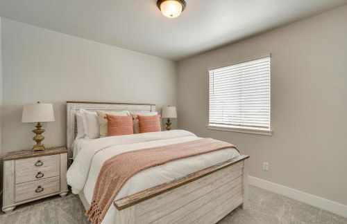 Family-Friendly Townhome about 2 Mi to Windsor Lake! - Foto 15