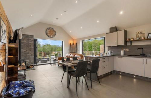 Cedar Cottage - Photo 12