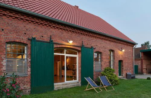 re~barn - Modern Country Stay - Photo 41