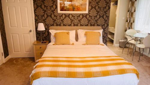 Robins Perch, Bramhall - Foto 2