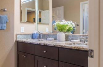 Desert Paradise Pool Spa Pickleball Putt Green - Foto 40