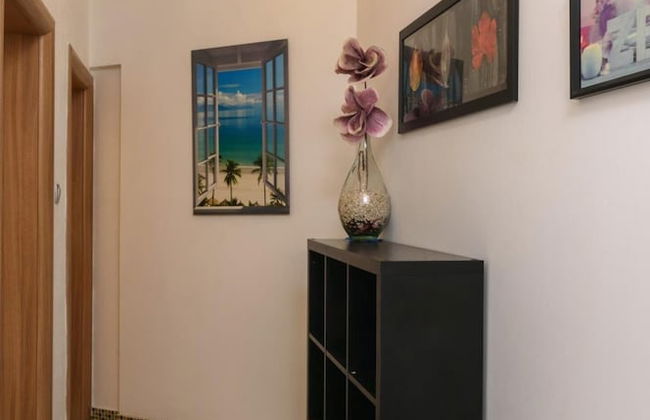 Modern Apartment in Arbanija with Hot Tub - Foto 29