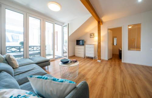 App 8o - Großer Tag am Meer mit Wasserblick in Dranske - Photo 1