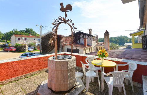 House Vežnaveri 2063 - Foto 1