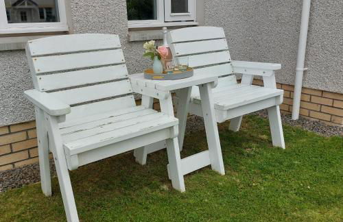 The Snug - Cosy Retreat for Two - Photo 34