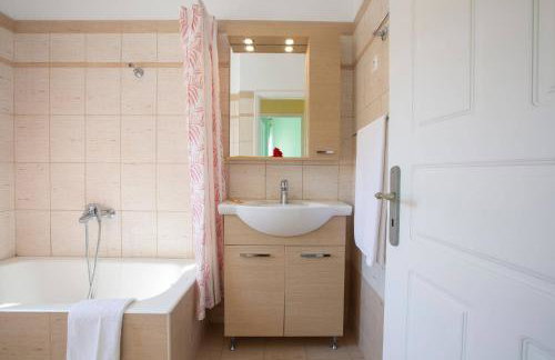 Natura Villas - Photo 32