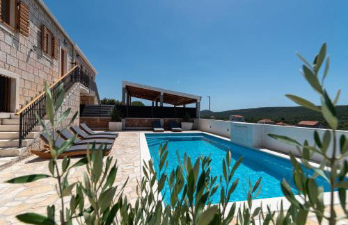 Stone house Grgo with heated swimming pool and spa - Foto 45
