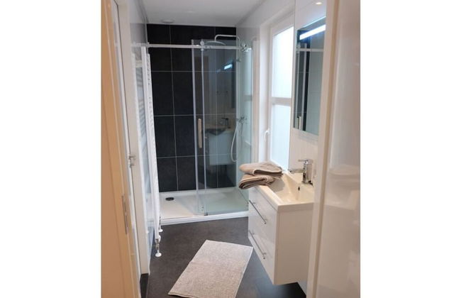 Holiday Home With Motorboat - Photo 6