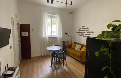 AMA HOMe, appartamento in centro con terrazza - Foto 5