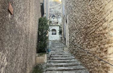 Maison atypique en pleine nature face au Luberon - Foto 13