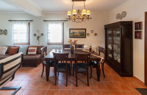 Ersis Retreat - Photo 28