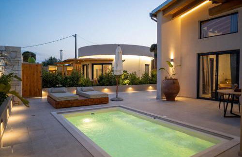 Pure Nature - Photo 1