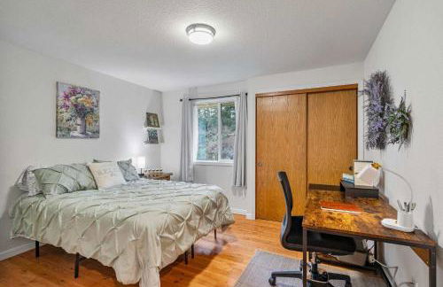 Large Family-Friendly Home on NW Side - Dogs OK - Foto 30