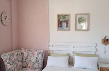 DOM RASPALOZEN NI DALEKO OT MORE I PRIRODi - Foto 8