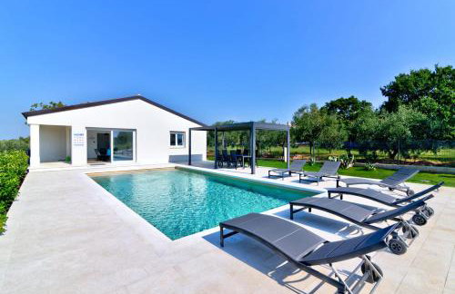 Serenity Majora Villa - Foto 1