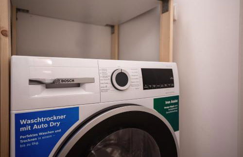 MAISUITES Eisvogel - Zentrale Luxuswohnung mit direktem Seeblick I Bis 4 Personen I Premiumküche I Boxspringbett I Kaffeevollautomat I Parkplatz I Barrierearm & Aufzug - Foto 55