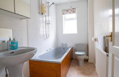 3 Bedroom family home Parking Garden - Pass the Keys - Foto 24