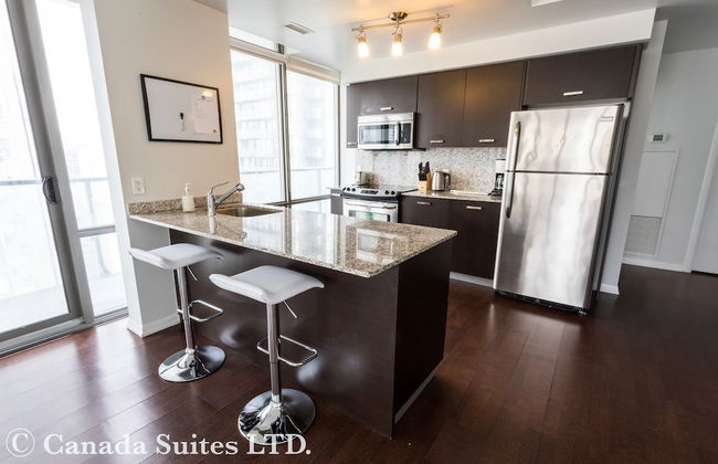 Canada Suites - 832 Bay St. - Foto 13