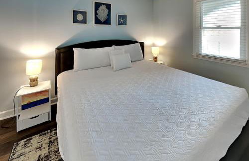 Love & Memories - Photo 8