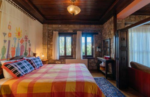 Τα Πέτρινα της Ελάτης - Petrina Elatis - Foto 19