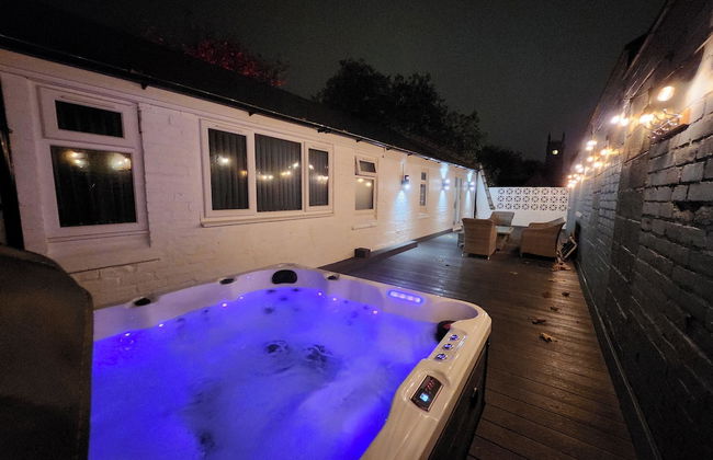 Derby City Centre Apartment With Roof Top Hot Tub - Foto 16