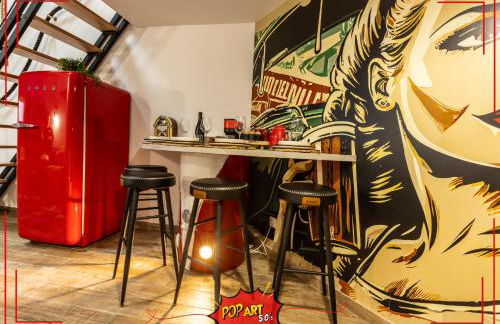 LOFT "POP ART 50's" Idéal PRO - Écran cinéma rétroprojecteur - WIFI Fibre - Borne arcade de jeu - Centre Ville - Foto 17